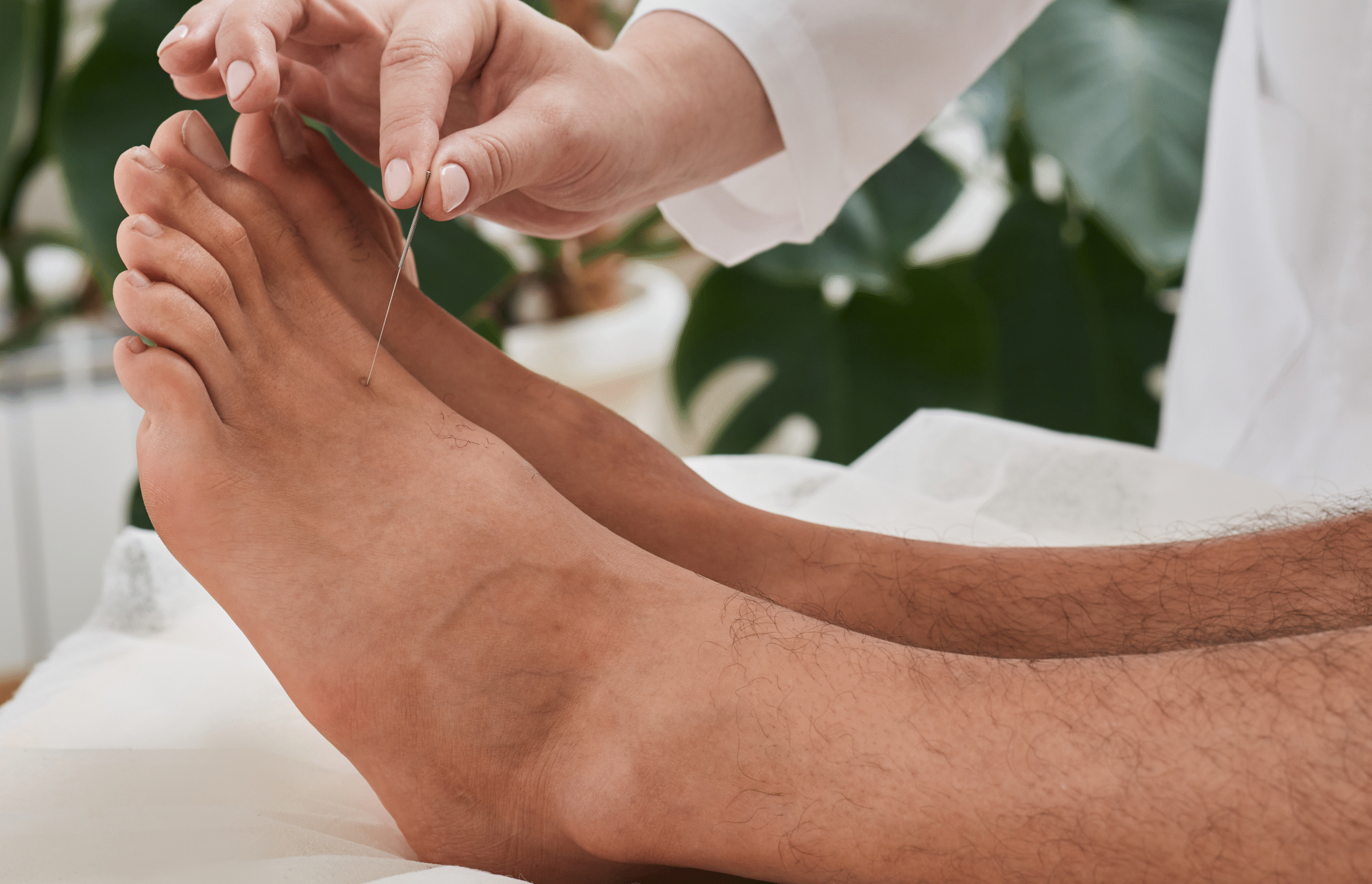 Bye-Bye Foot Pain: Try Acupressure for Instant Relief